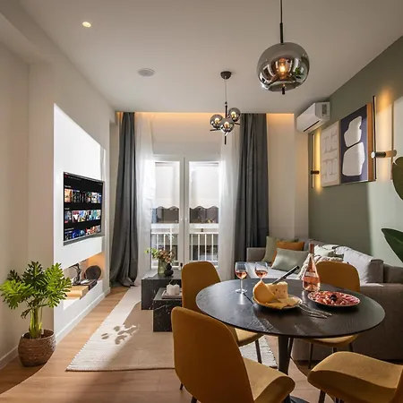 Ant19- Stylish 1br With Balcony In Apartment *